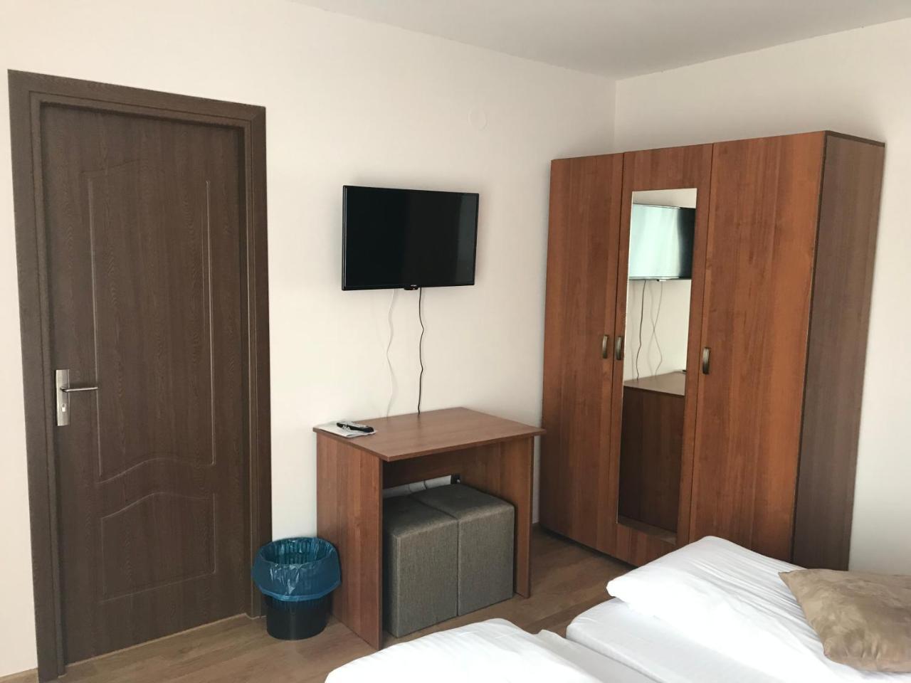 Pensiunea Granada Covasna Ngoại thất bức ảnh