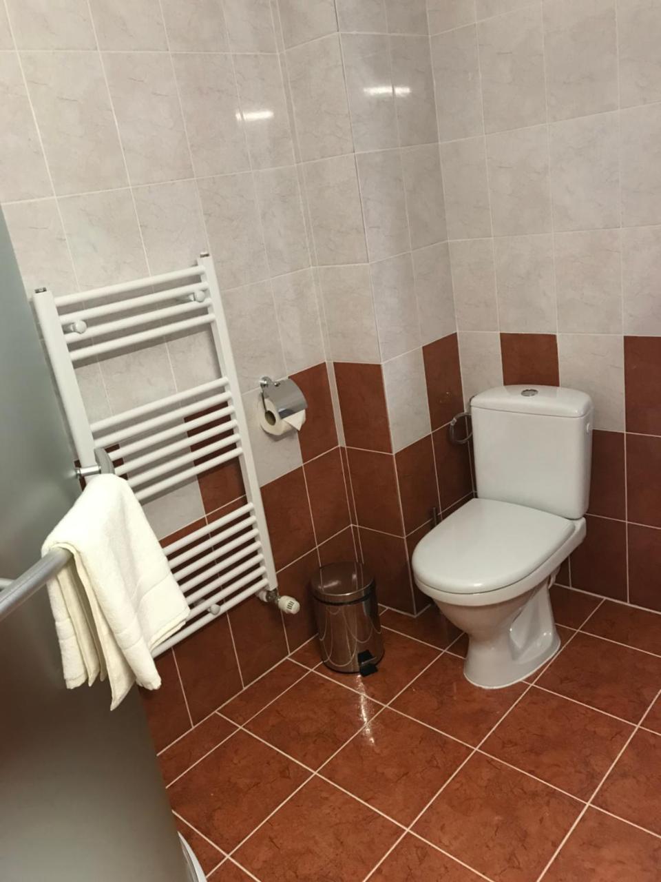 Pensiunea Granada Covasna Ngoại thất bức ảnh