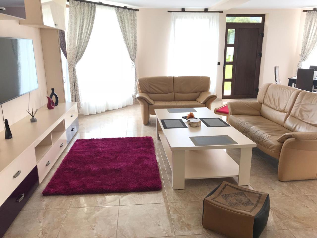 Pensiunea Granada Covasna Ngoại thất bức ảnh